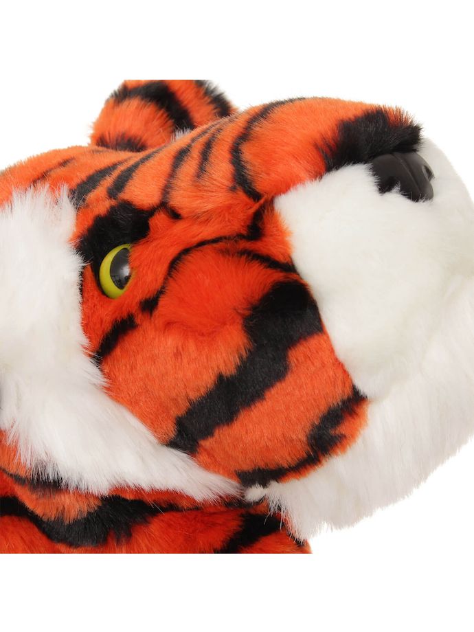 Daphne Driver Headcover Tiger